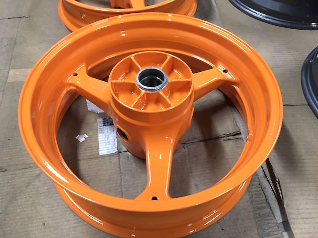 Покраска мото дисков