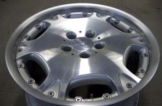 Полировка центральной части диска.