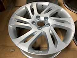 Покраска серебристой краской